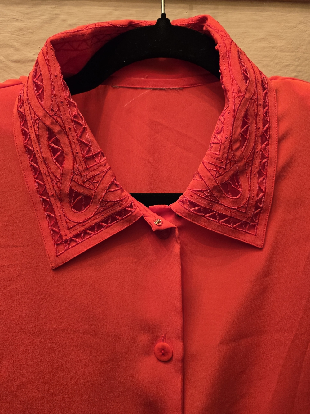 Vintage Red Cutout Collar Shoulder Pad Blouse Women’s 80s Secretary Statement - Picture 7 of 7